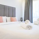 Apartment Oleholidays 601 Romana Playa Junto Al Mar Marbella