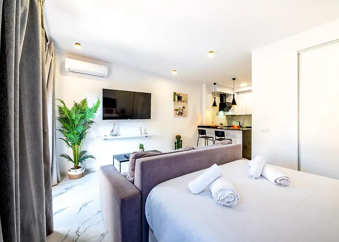 Oleholidays 601 Romana Playa Junto Al Mar Апартаменты *