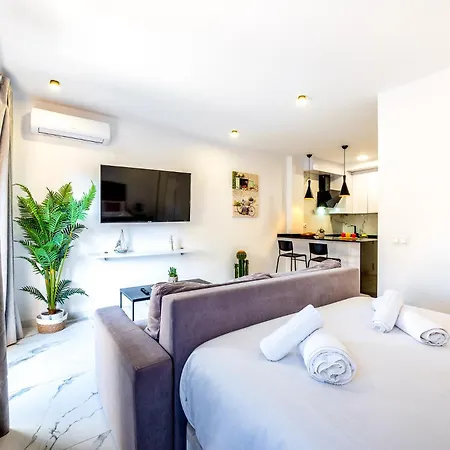 Oleholidays 601 Romana Playa Junto Al Mar דירה *